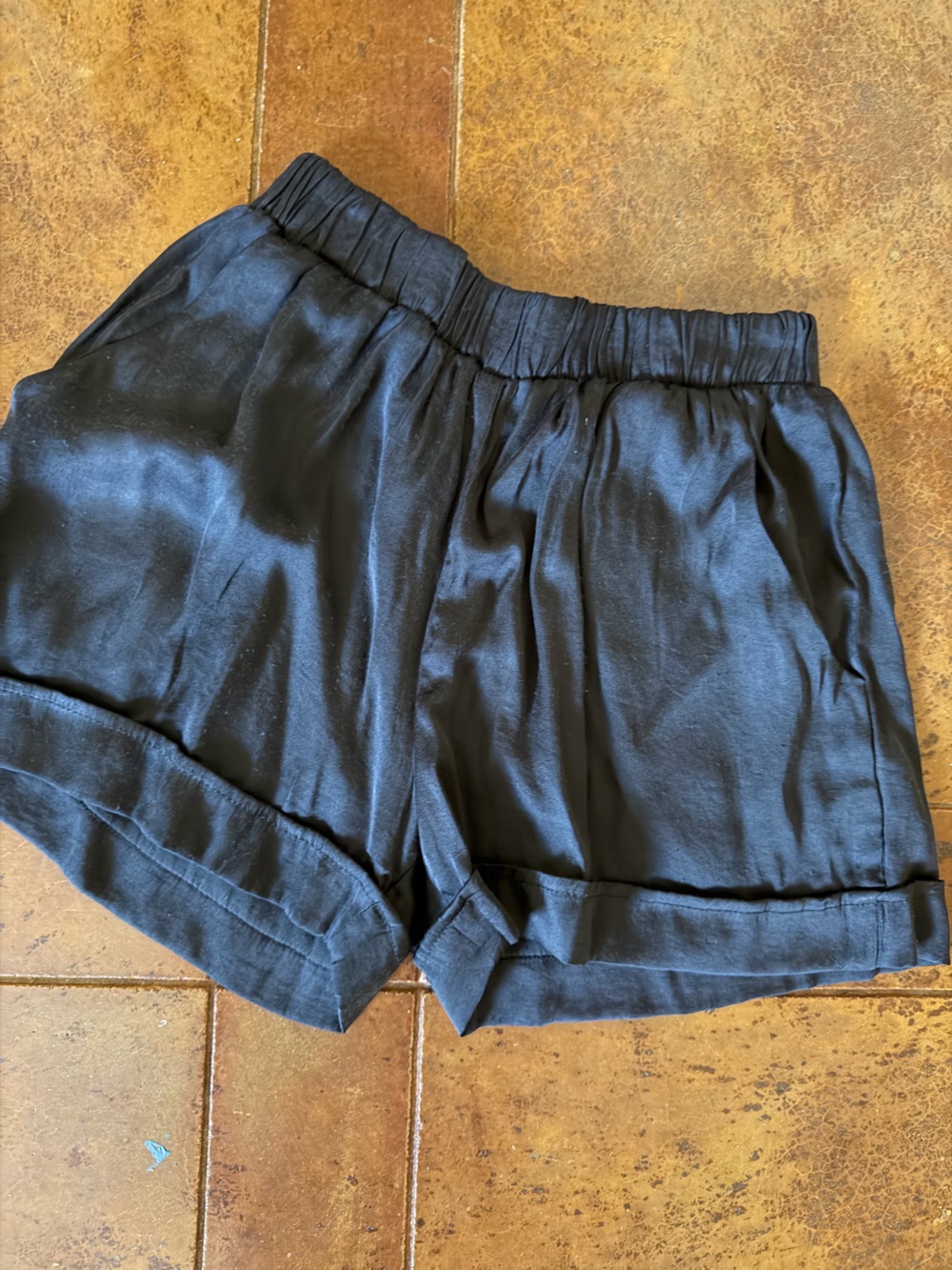 Tyche Black Rolled-Hem Elastic-Waist Shorts